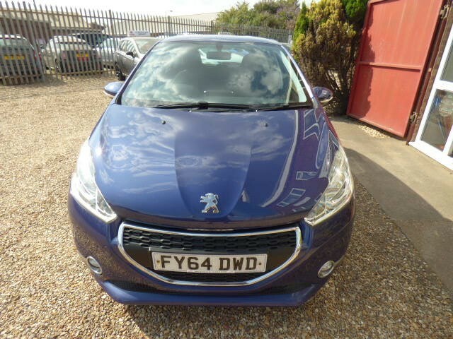 Peugeot 208 Hatchback 1.4 E-hdi Active, 20 Road Tax, Full Ser Blue #2