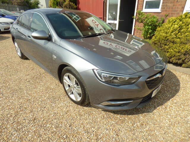 Vauxhall Insignia Hatchback 1.6 Turbo D Ecotec Blueinjection Sri Nav VN18PFV Grey