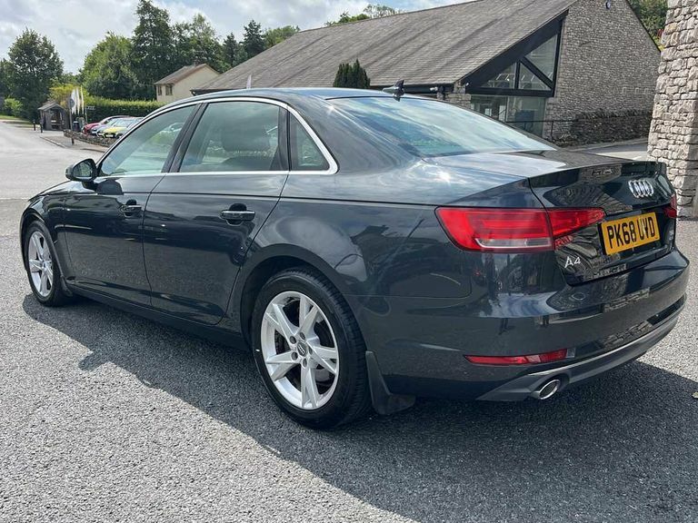 Audi A4 Sport 2.0 Tdi Ultra 150 Ps 6-Speed Grey #3