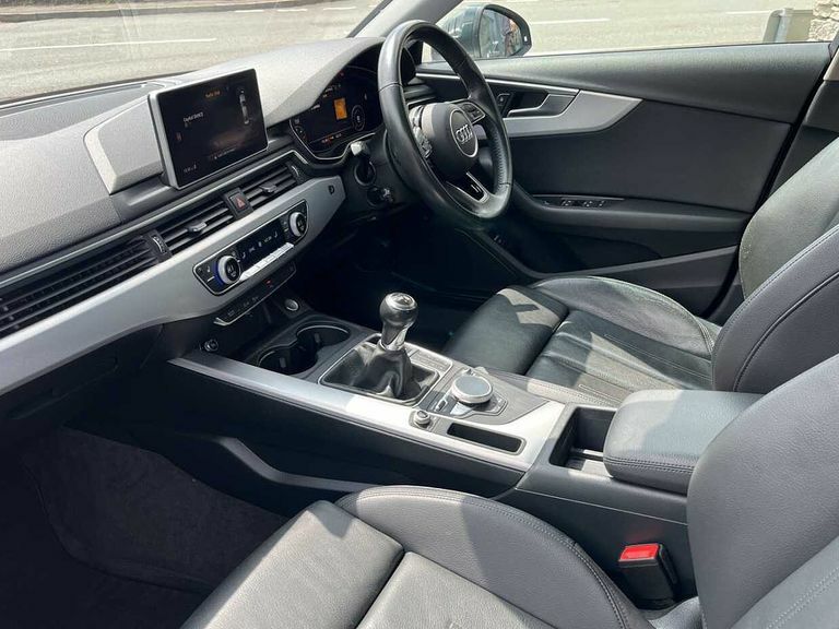 Audi A4 Sport 2.0 Tdi Ultra 150 Ps 6-Speed Grey #2