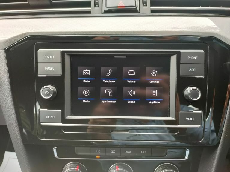 Volkswagen Passat 1.5 Tsi Evo Se Nav Dsg Euro 6 Ss Grey #23