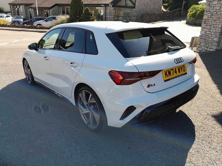 Audi A3 Black Edition 35 Tfsi 150 Ps S Tronic White #3
