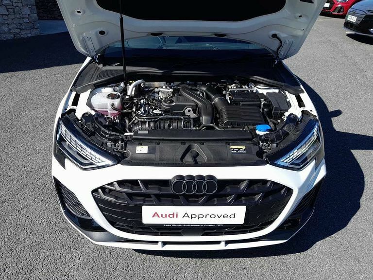 Audi A3 S3 Tfsi Quattro Vorsprung S Tronic 2024 Black #9