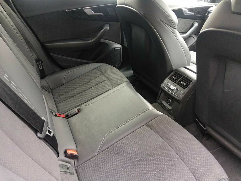 Audi A4 Avant Audi A4 Avant Sport Edition 35 Tfsi 150 Ps S Troni Black #23