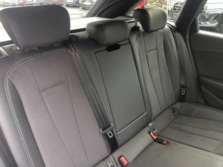 Audi A4 Avant Audi A4 Avant Sport Edition 35 Tfsi 150 Ps S Troni Black #10