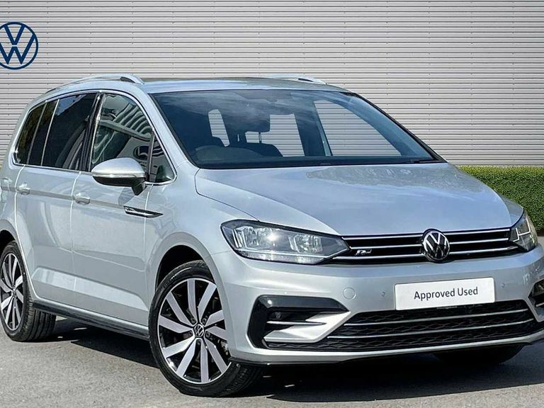 Volkswagen Touran Se 1.5 Tsi 150Ps 7-Speed Dsg Grey #1