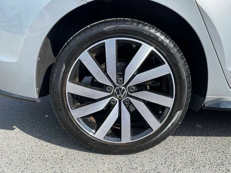Volkswagen Touran Se 1.5 Tsi 150Ps 7-Speed Dsg Grey #5