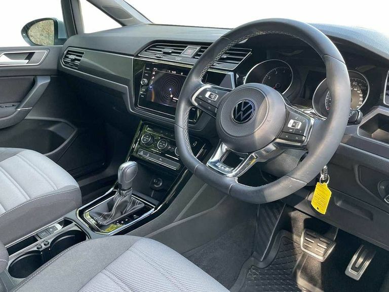 Volkswagen Touran Se 1.5 Tsi 150Ps 7-Speed Dsg Grey #6