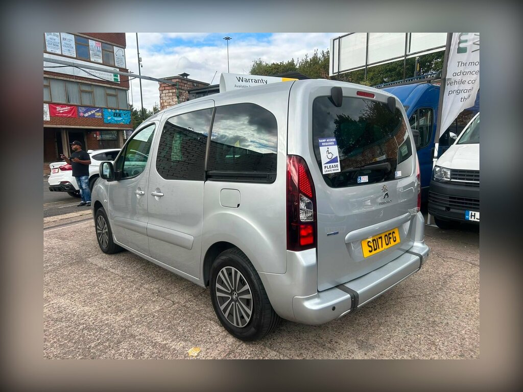 Peugeot Rifter Horizon Rs Bluehdi Ss Silver #4