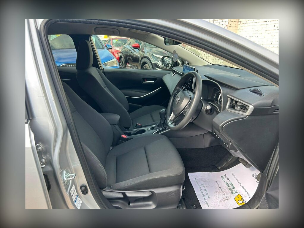 Toyota Corolla 2.0 Vvt-i Hybrid Gr Sport Cvt White #8