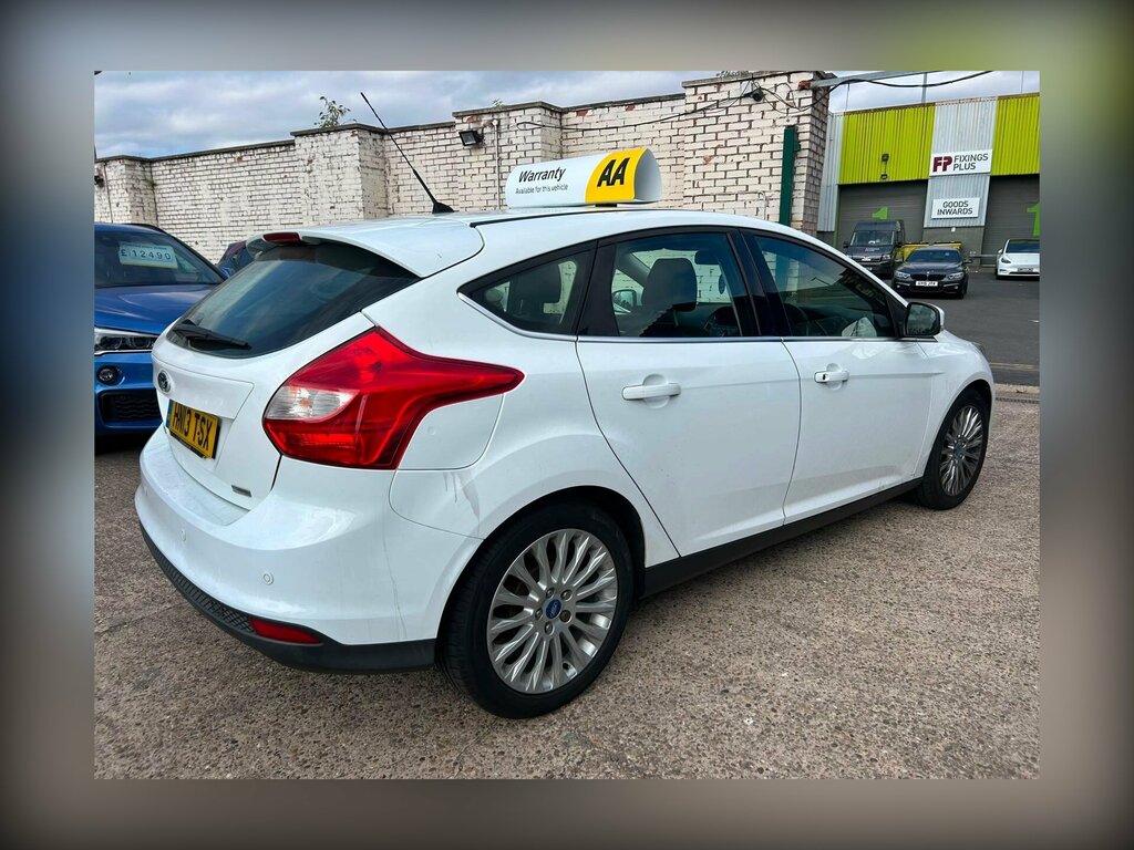 Ford Focus 1.0T Ecoboost Titanium X Euro 5 Ss White #4