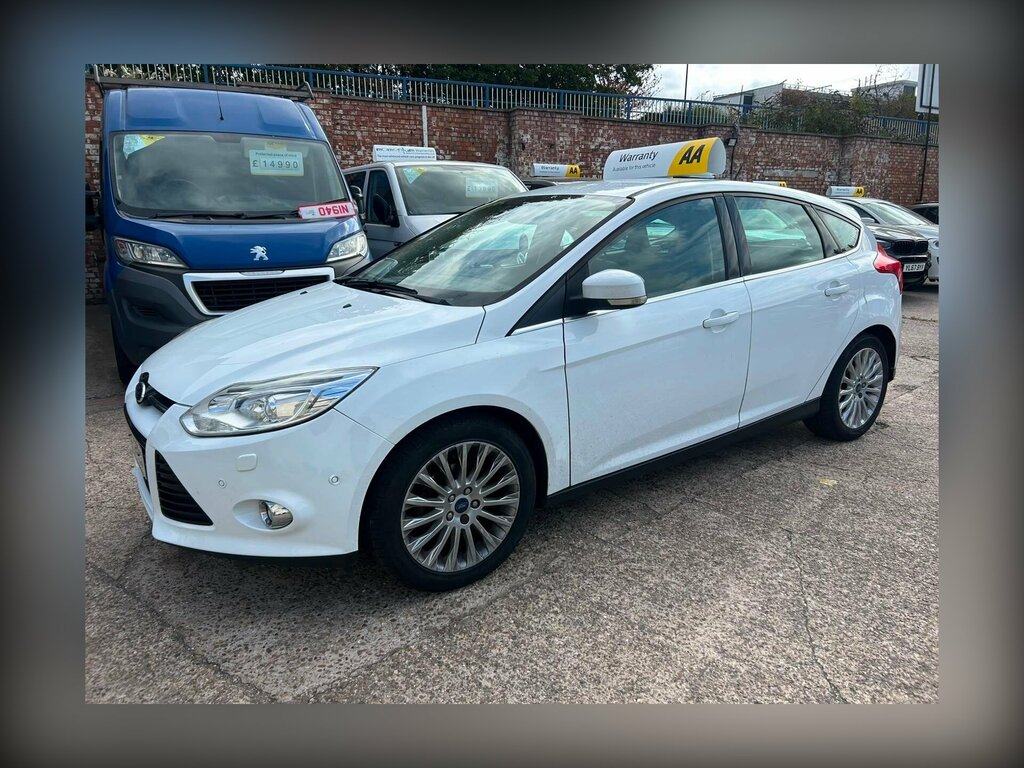 Ford Focus 1.0T Ecoboost Titanium X Euro 5 Ss White #2