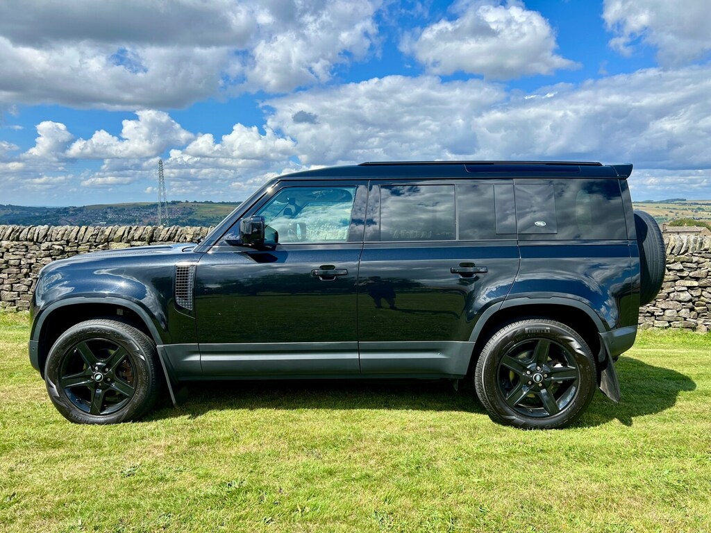 Land Rover Defender 110 3.0 D250 Se 110 Black #6