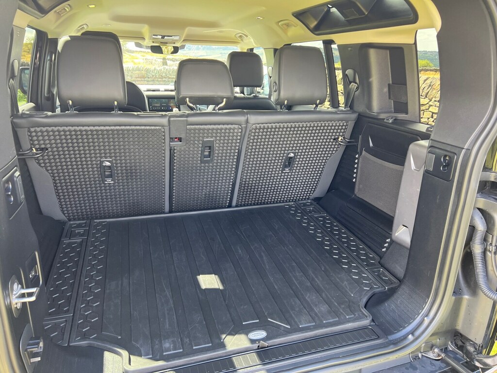 Land Rover Defender 110 3.0 D250 S 110 Blue #17