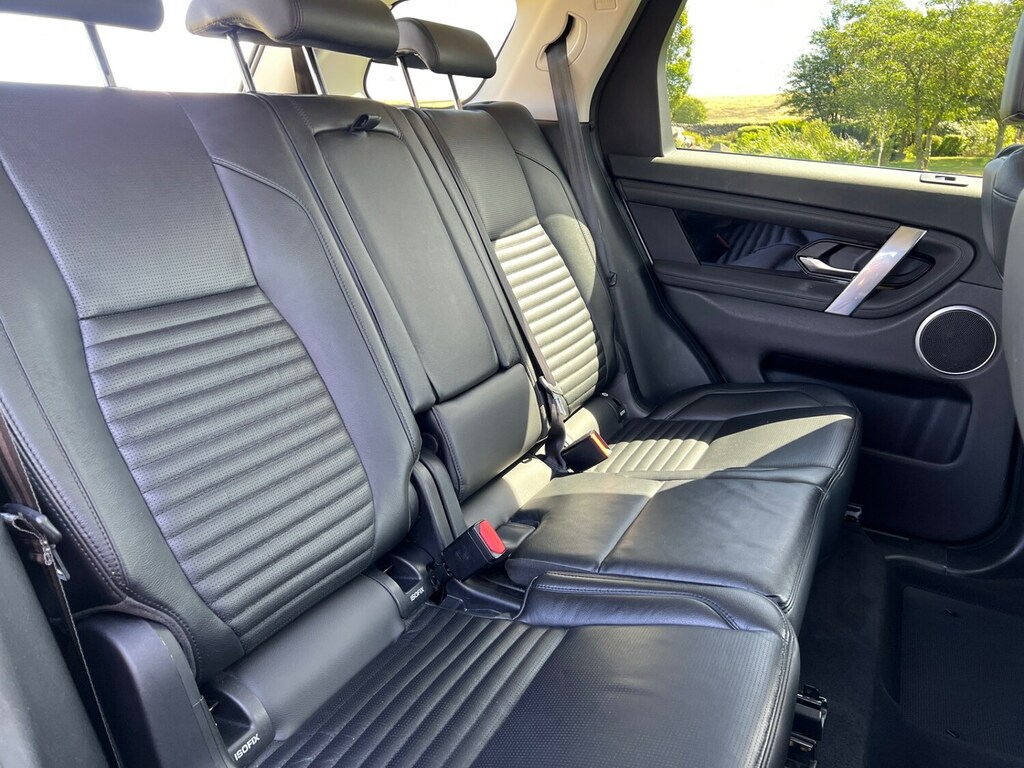 Land Rover Discovery Sport 2.0 D180 R-dynamic S Black #11