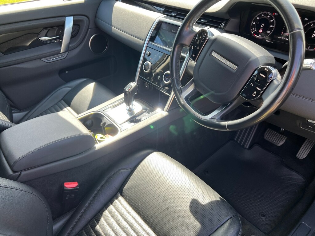 Land Rover Discovery Sport 2.0 D180 R-dynamic S Black #12
