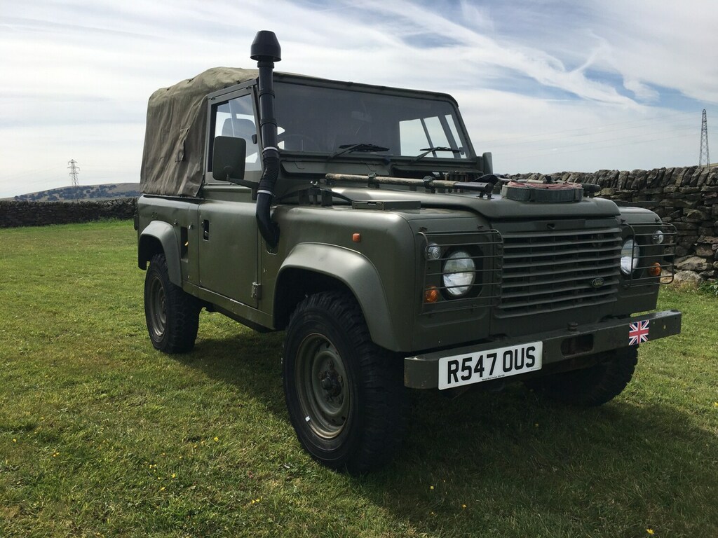 Land Rover Defender 90 300 Tdi Sof Top Green