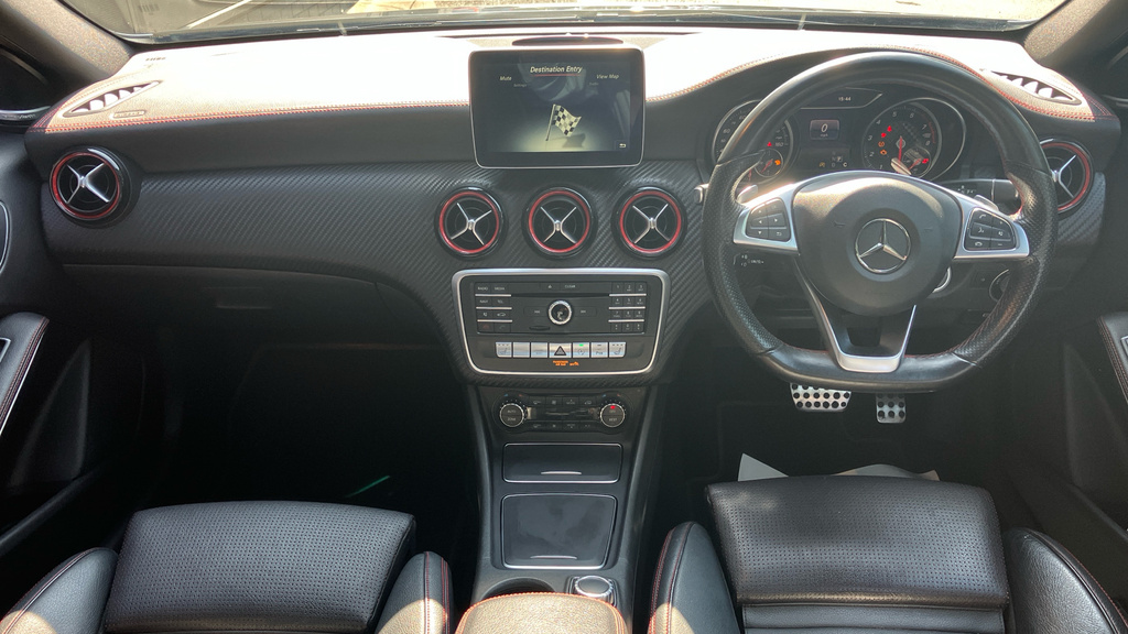 Mercedes-Benz A Class 2.0 A250 Amg Premium 7G-dct 4Matic Euro 6 Ss SP66HYZ Black #4