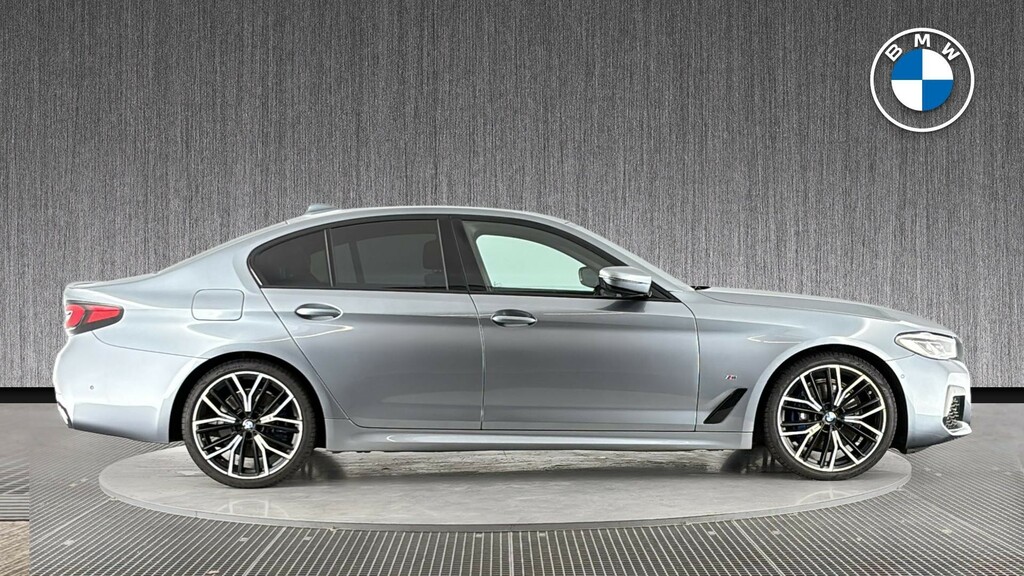 BMW 5 Series 2.0 520I Mht M Sport Steptronic Euro 6 Ss Blue #3