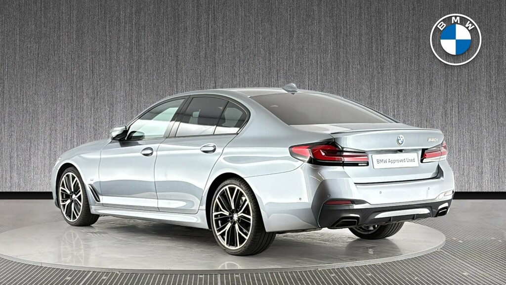 BMW 5 Series 2.0 520I Mht M Sport Steptronic Euro 6 Ss Blue #2