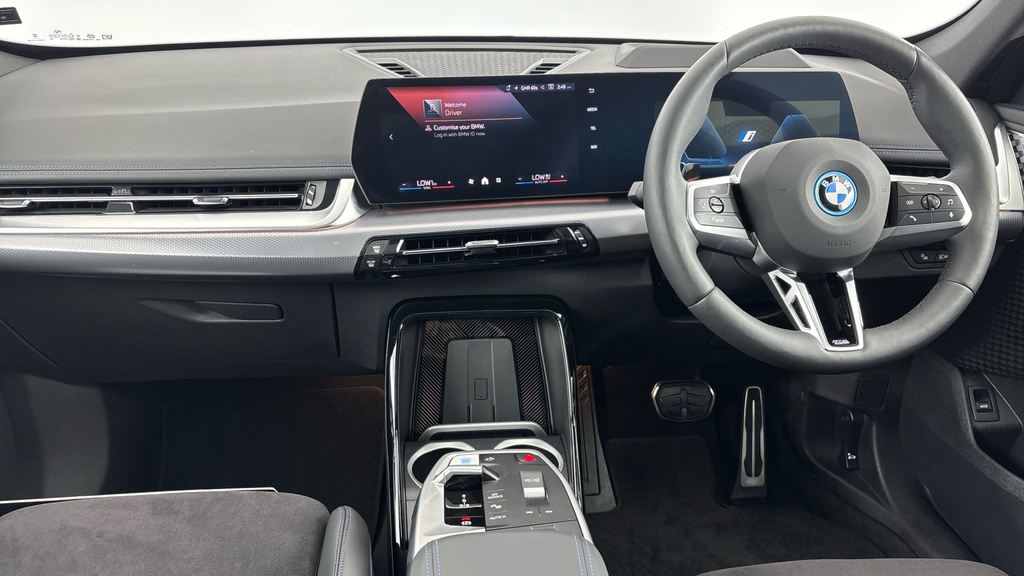 BMW iX1 20 66.5Kwh Shadow Edition Edrive 11Kw Ch Blue #4