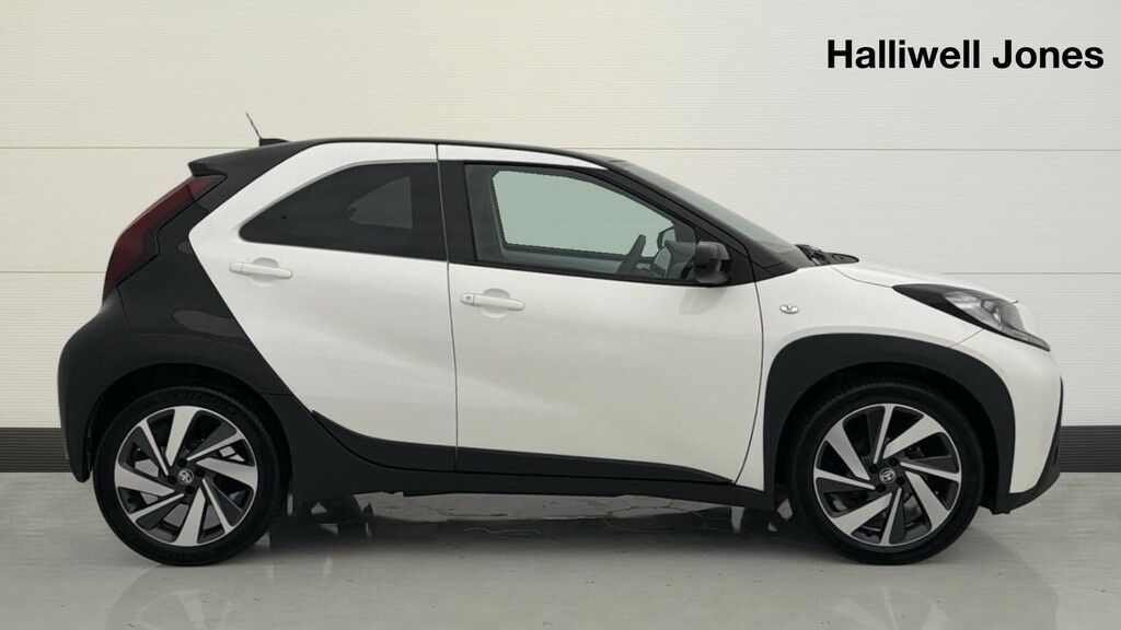 Toyota Aygo X 1.0 Vvt-i Edge Euro 6 Ss White #3