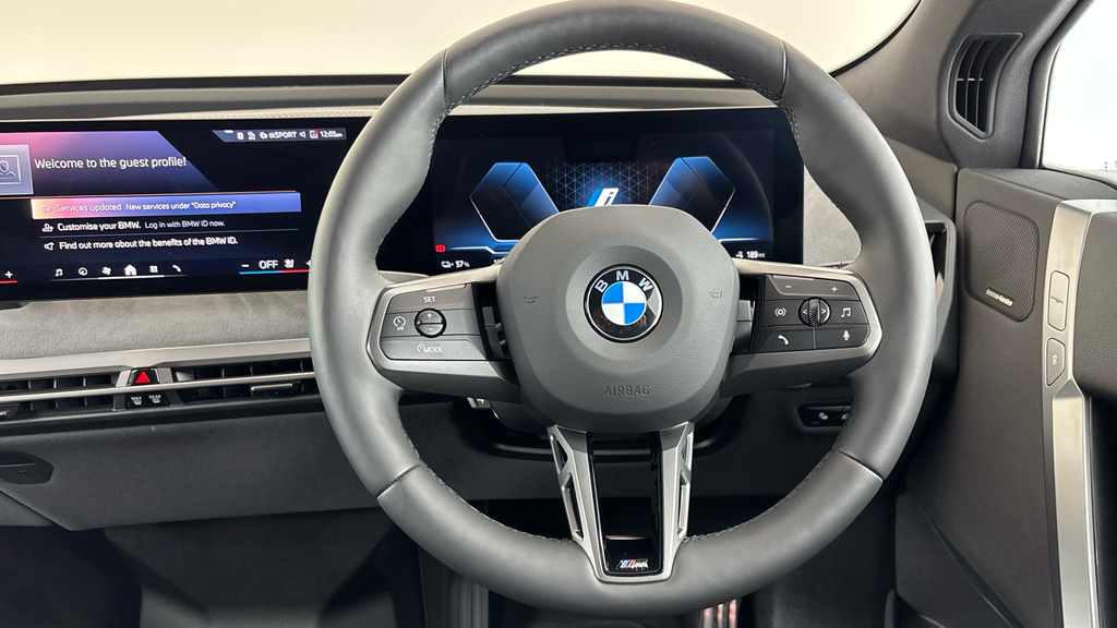 BMW iX 60 111.5Kwh M Sport Xdrive 11Kw Charger  #5