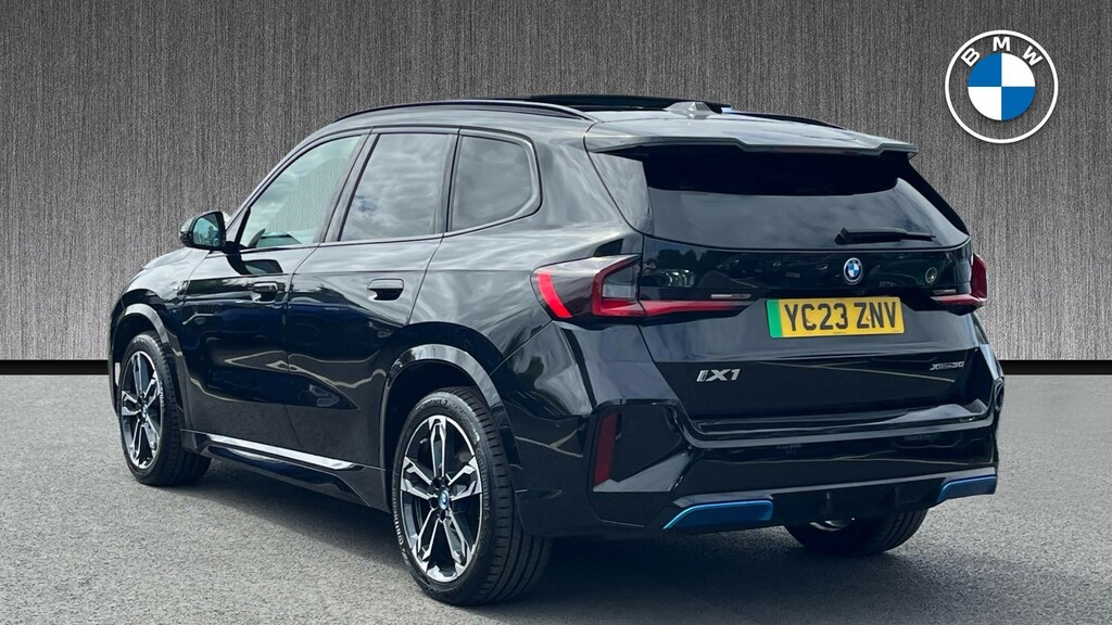 BMW iX1 30 66.5Kwh M Sport Xdrive 11Kw Charger Black #2
