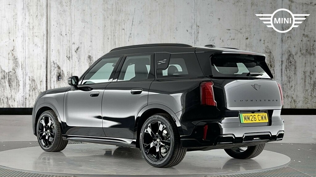 Mini Countryman E 66.5Kwh Sport Black #2