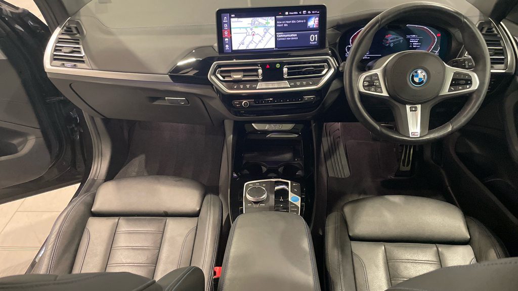 BMW iX3 80Kwh M Sport Grey #4