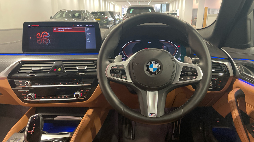 BMW 5 Series 2.0 520D Mht M Sport Touring Steptronic Euro 6 S Black #5