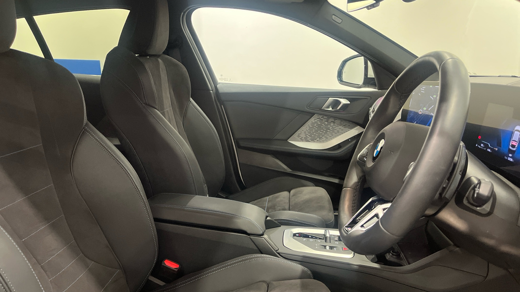 BMW 1 Series 120 M Sport #11