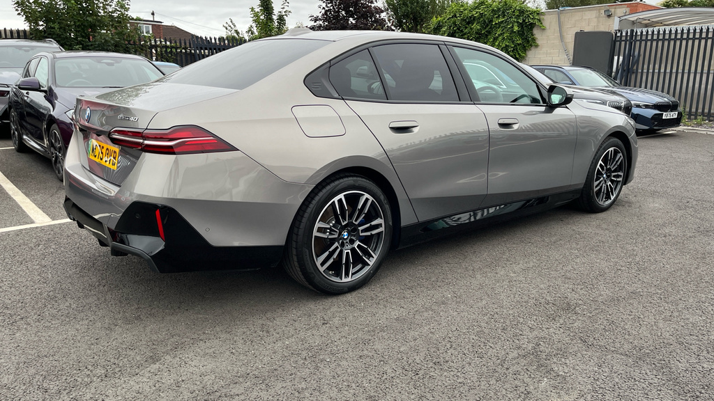 BMW i5 250Kw Edrive40 M Sport 84Kwh Grey #26