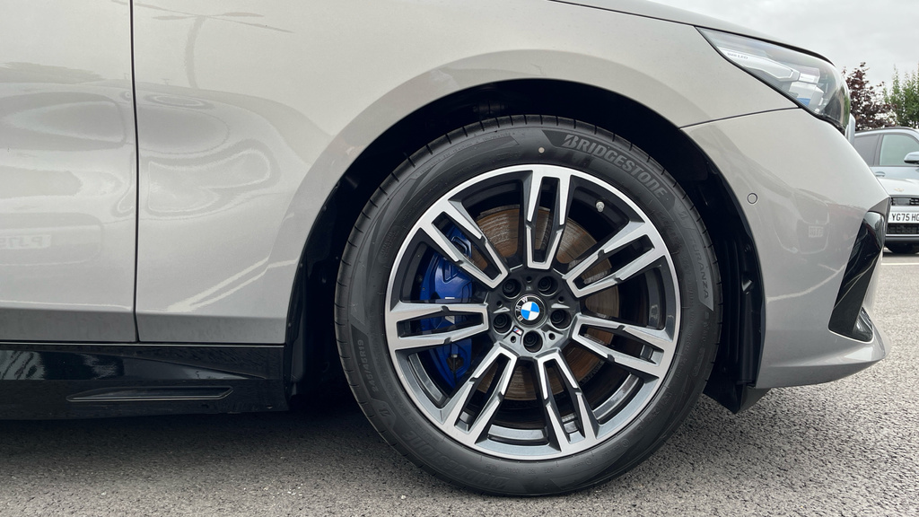 BMW i5 250Kw Edrive40 M Sport 84Kwh Grey #14