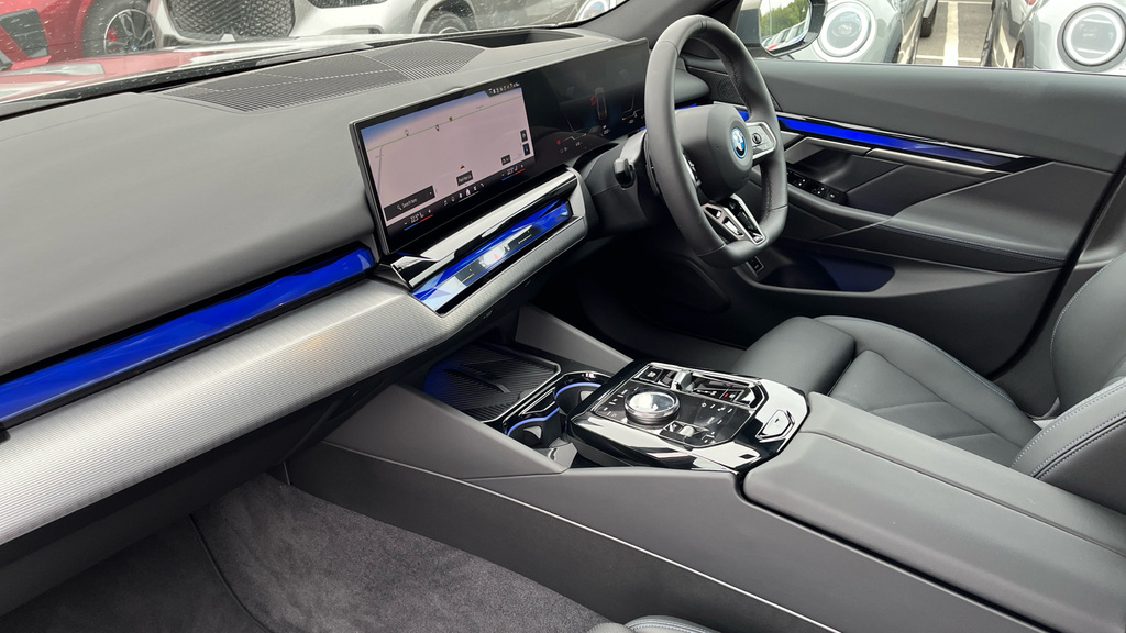 BMW i5 250Kw Edrive40 M Sport 84Kwh Grey #7