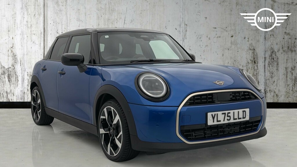 Mini Hatch 1.5C Exclusive Steptronic Euro 6 Ss Blue