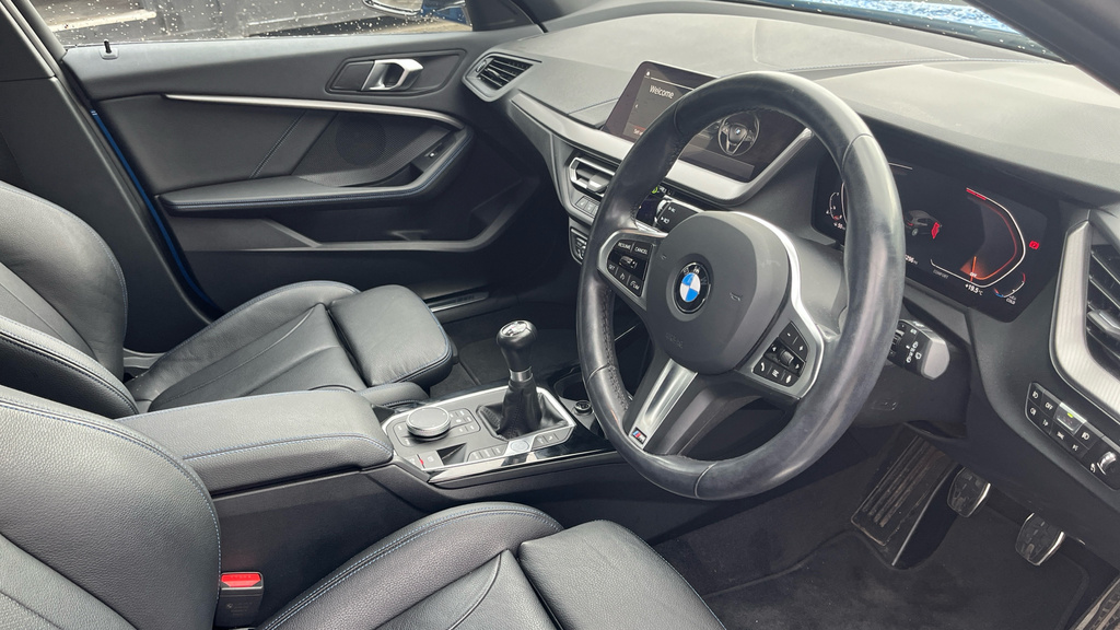 BMW 1 Series 1.5 118I M Sport Lcp Euro 6 Ss Blue #6
