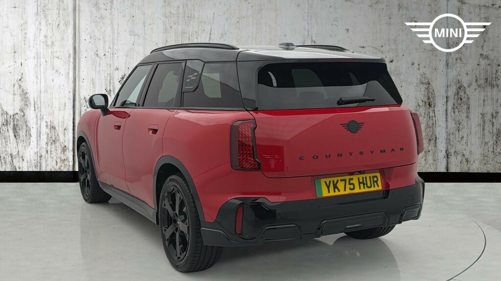 Mini Countryman E 66.5Kwh Sport Red #2