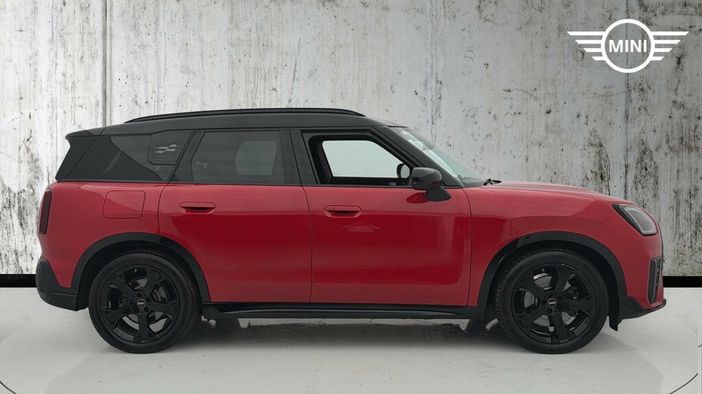 Mini Countryman E 66.5Kwh Sport Red #3