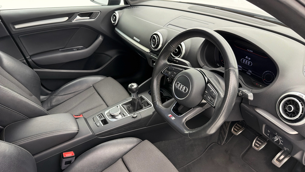 Audi A3 2.0 Tdi Black Edition Euro 6 Ss Blue #6