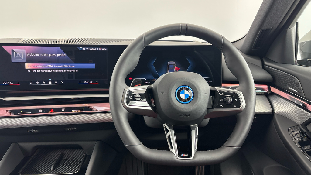 BMW i5 40 83.9Kwh M Sport Pro Edrive 11Kw Charg Grey #5