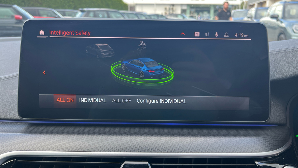 BMW 5 Series 530E M Sport Saloon Blue #26