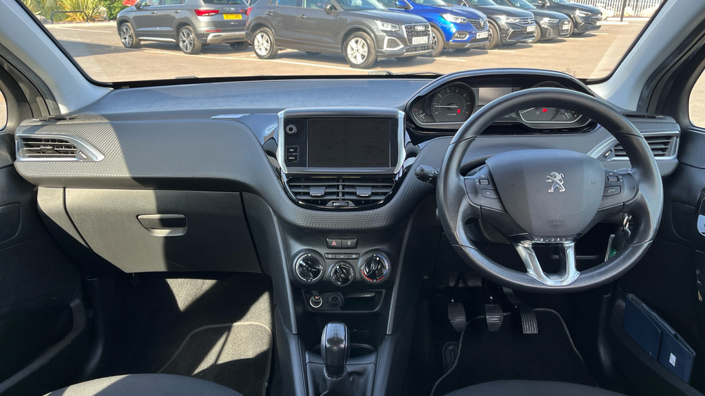 Peugeot 208 1.2 Puretech Signature Euro 6 Ss Grey #4