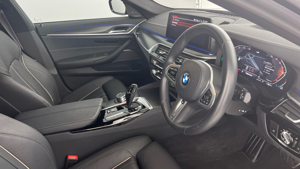BMW 5 Series 2.0 520D Mht M Sport Touring Steptronic Xdrive Eur Grey #6