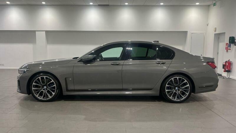 BMW 7 Series 3.0 730D Mht M Sport Saloon Hybrid Black #8