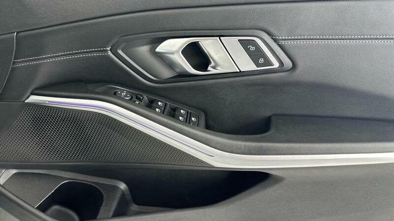 BMW 3 Series 2.0 330E 12Kwh M Sport Touring Plug-in Black #20