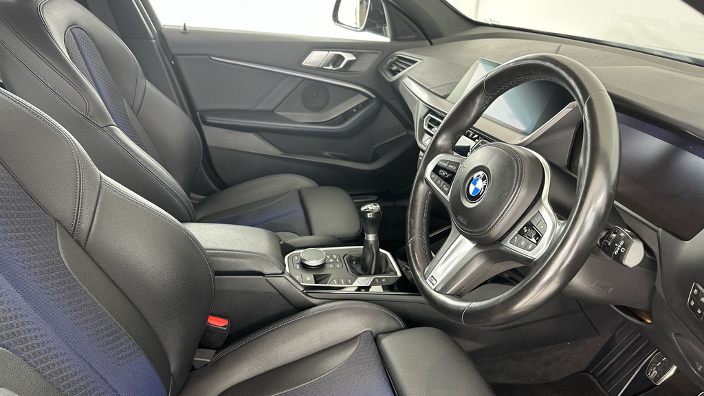 BMW 1 Series 1.5 118I M Sport Lcp Euro 6 Ss Black #6