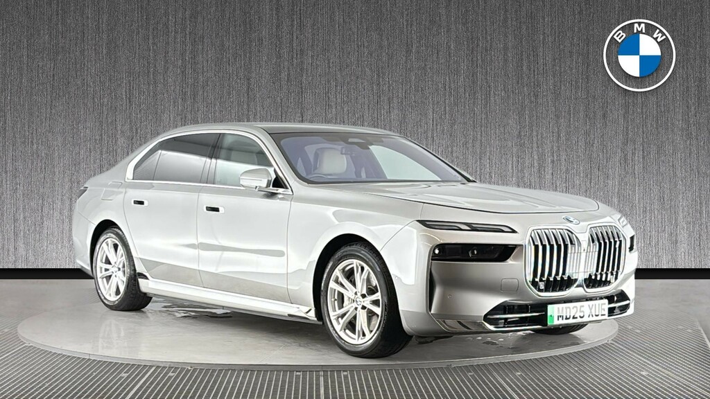 BMW i7 50 105.7Kwh Excellence Edrive Silver