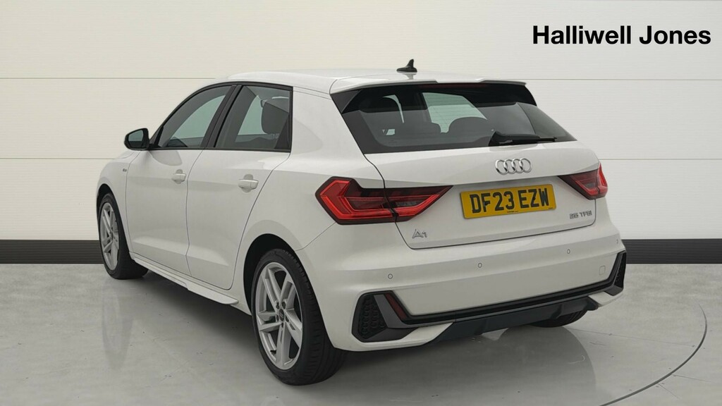 Audi A1 1.0 Tfsi 25 S Line Sportback Euro 6 Ss White #2