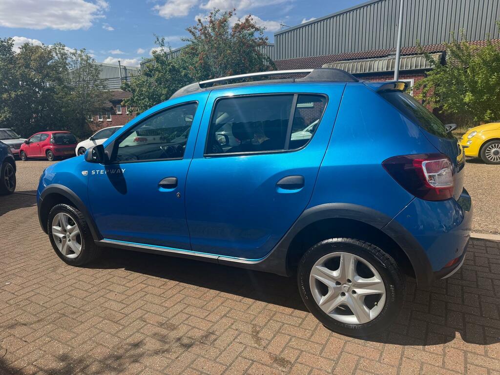 Dacia Sandero Stepway Laureate Blue #4